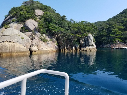 船で島へ出発