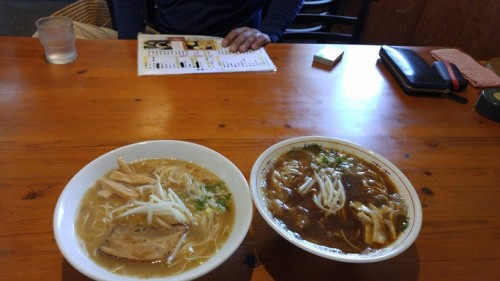 初めて食べた味のラーメンうまかった！