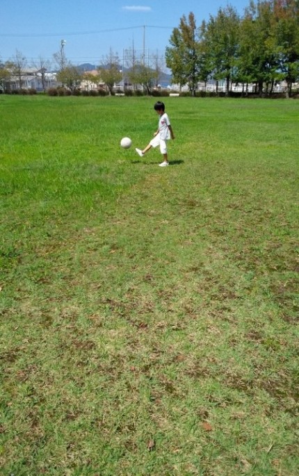 長男とサッカー