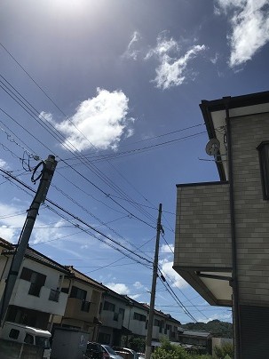 今日の空