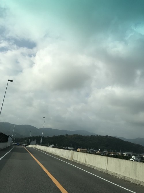 今日の空