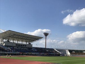 ポカリスエットスタジアムで県の陸上記録会