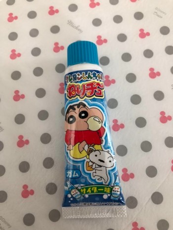 子供のが買ったお菓子『チューブ入りガム』