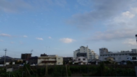 今日の空